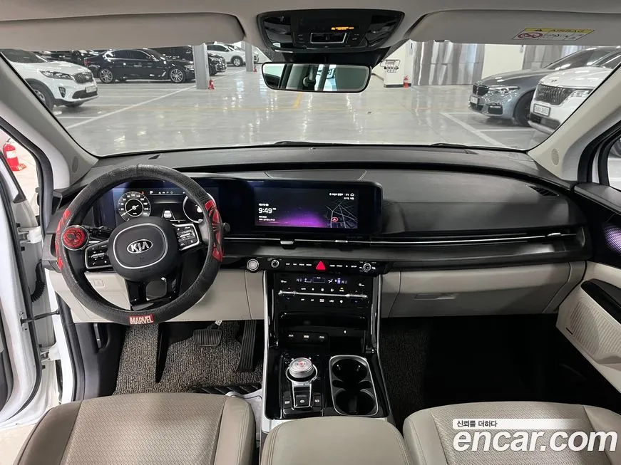 Kia Carnival — фото 10