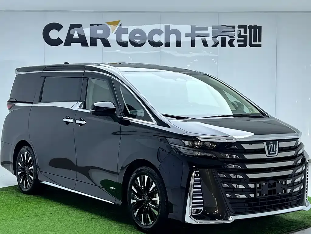 Toyota Vellfire — фото 9