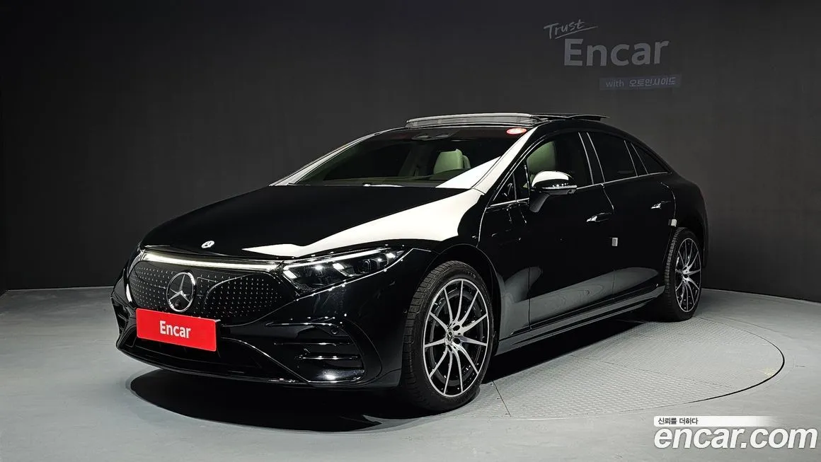 Mercedes-Benz EQS — фото 1