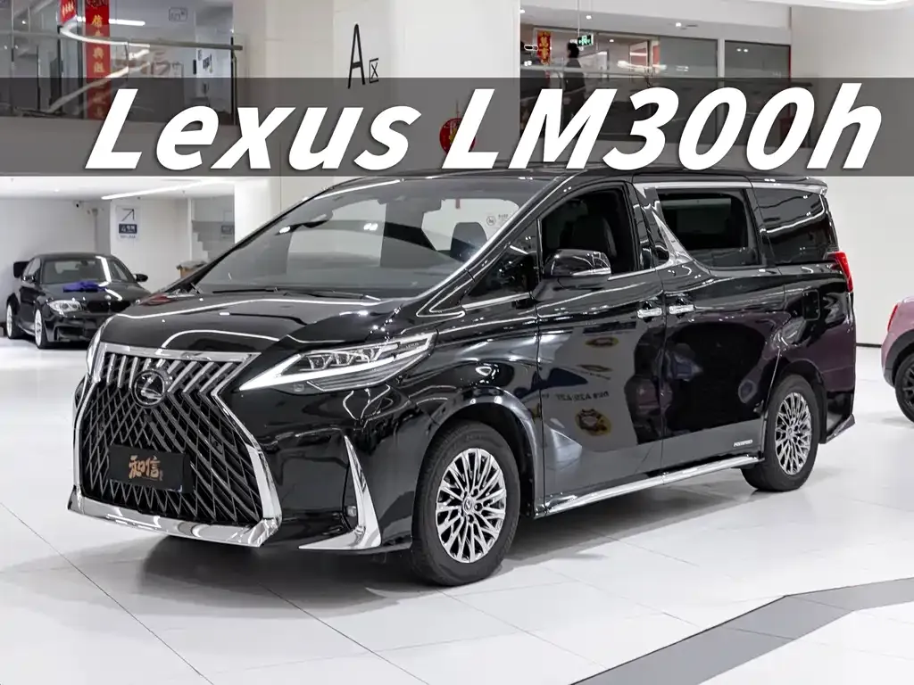 Lexus LM — фото 1