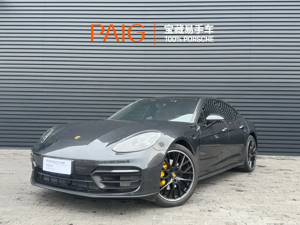 Porsche Panamera — фото 1