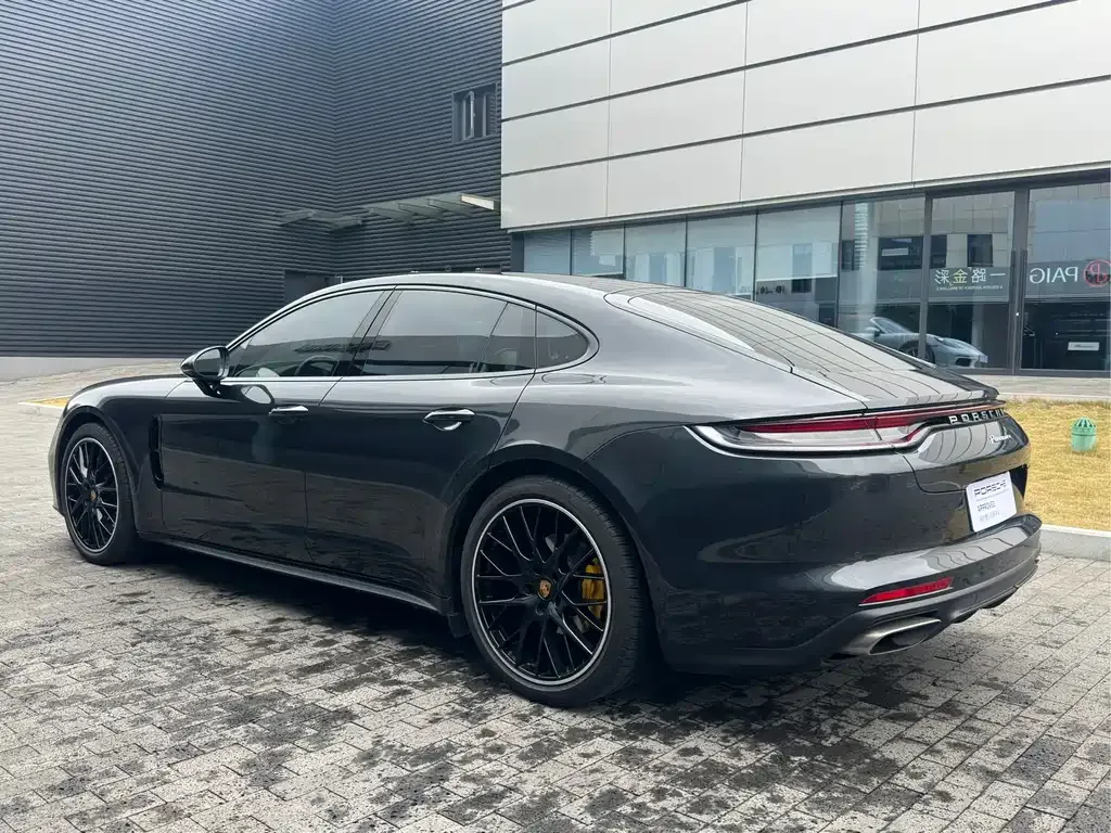 Porsche Panamera — фото 10
