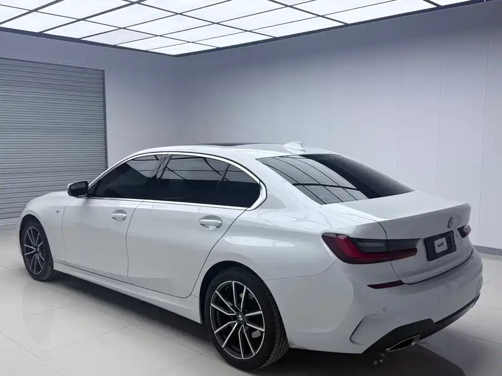 BMW 3 Series — фото 4