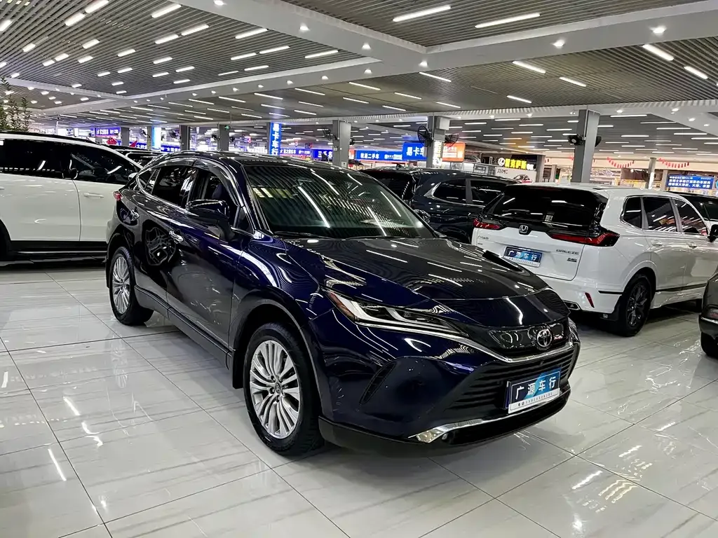 Toyota Harrier — фото 6