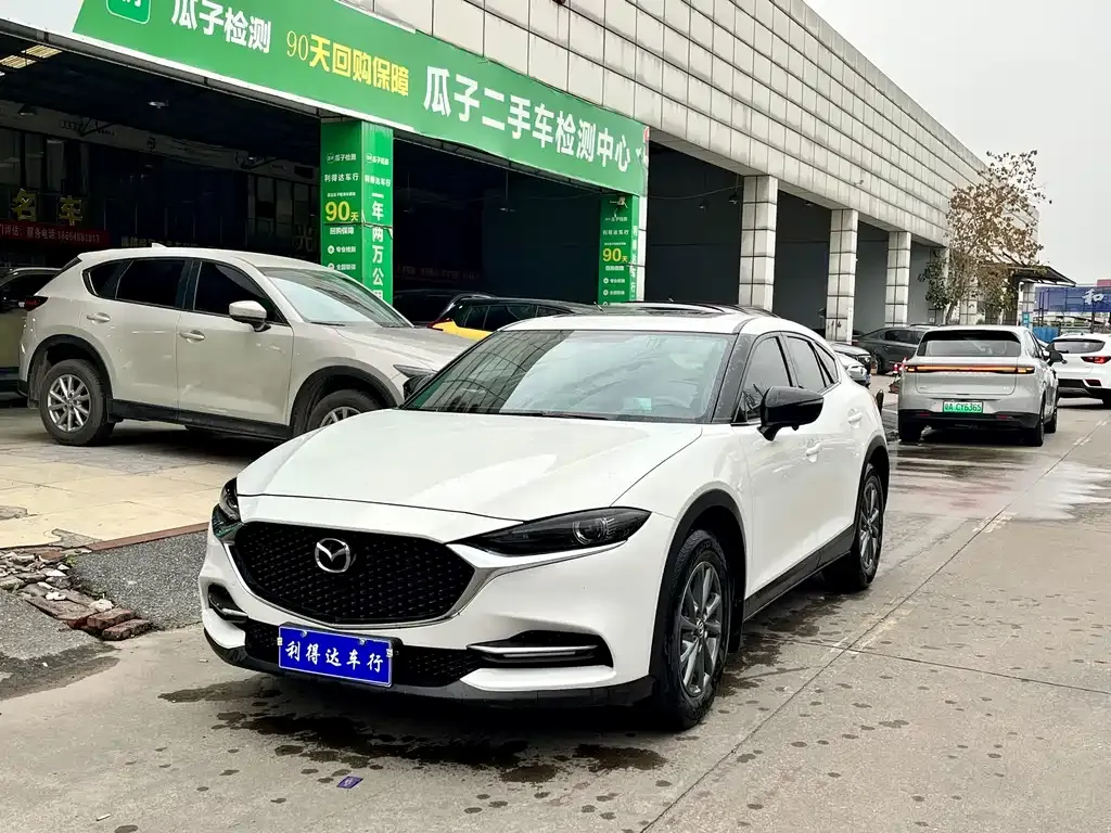 Mazda CX-4 — фото 1