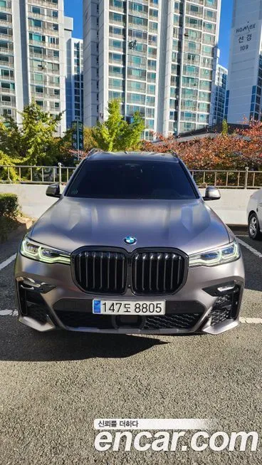 BMW X7 — фото 1
