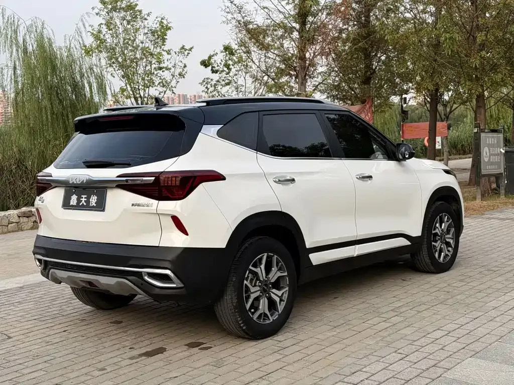 Kia KX3 — фото 8