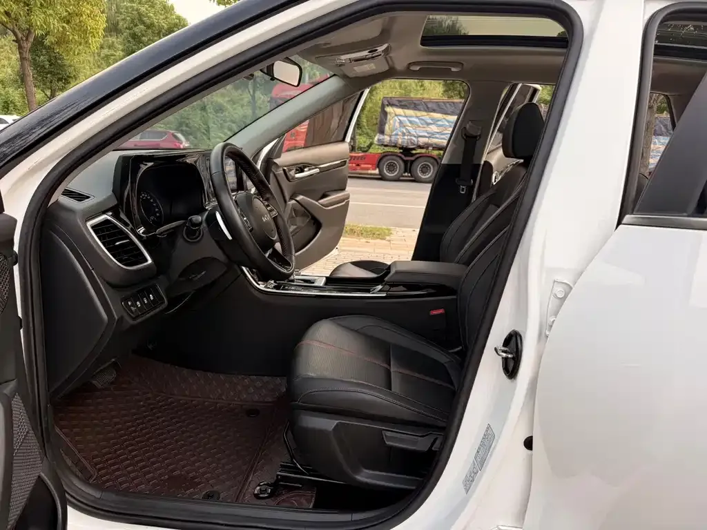 Kia KX3 — фото 2