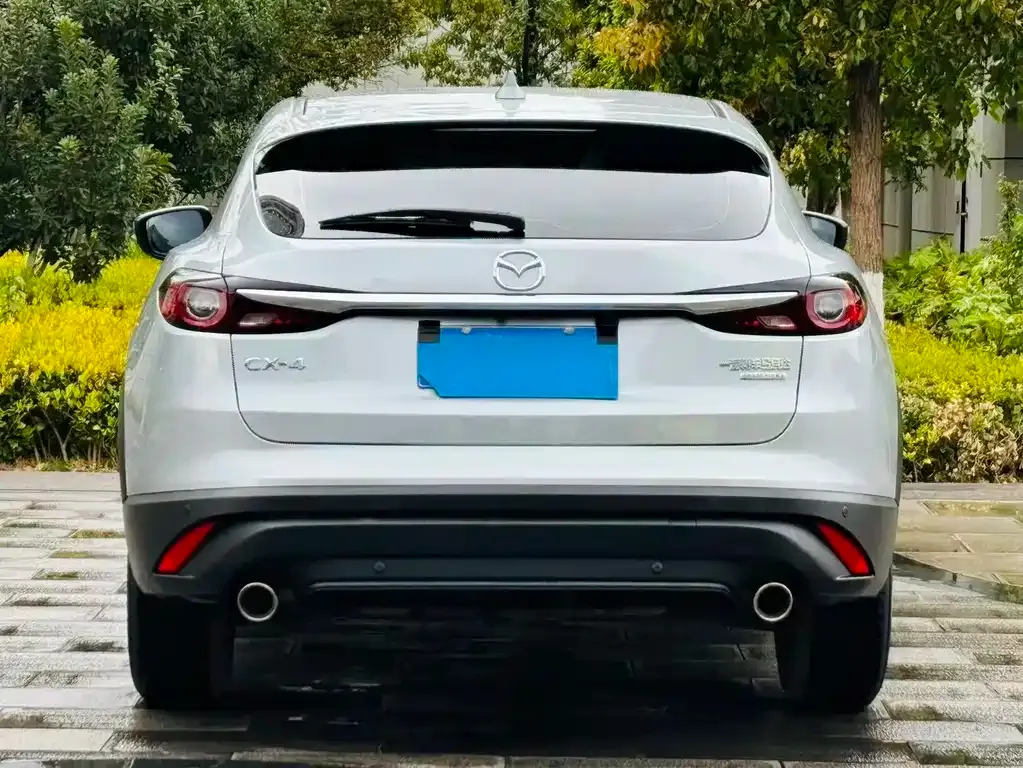 Mazda CX-4 — фото 4