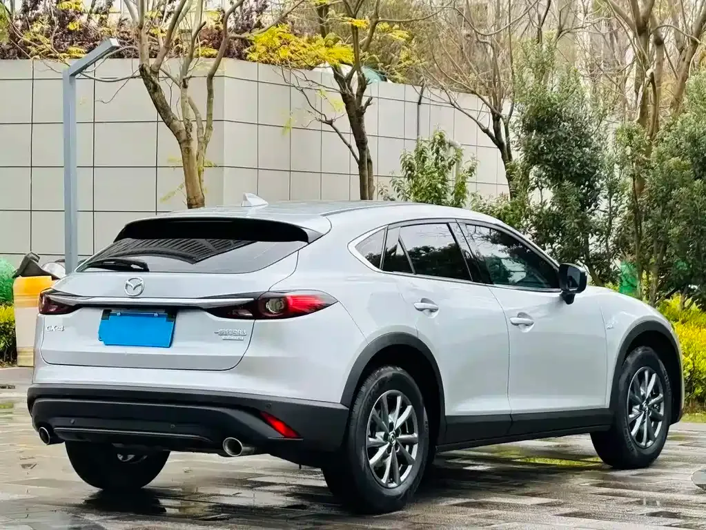 Mazda CX-4 — фото 2