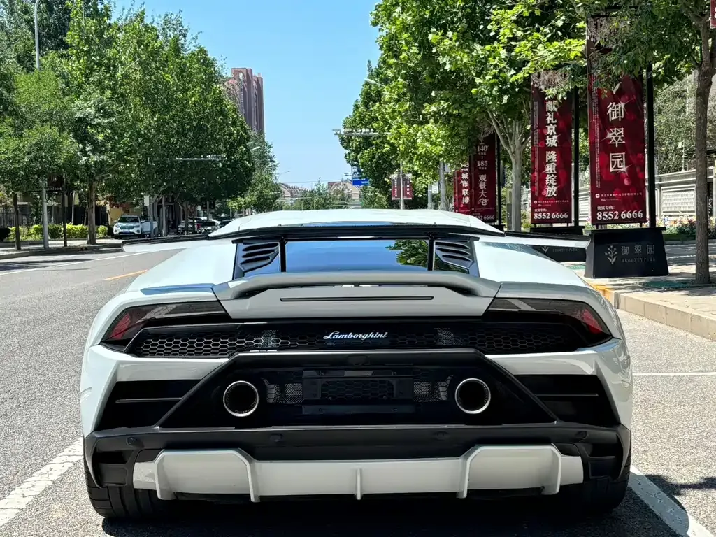 Lamborghini Huracan — фото 8