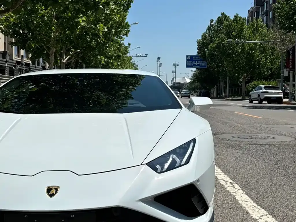 Lamborghini Huracan — фото 5