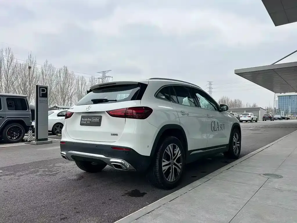 Mercedes-Benz GLA — фото 5