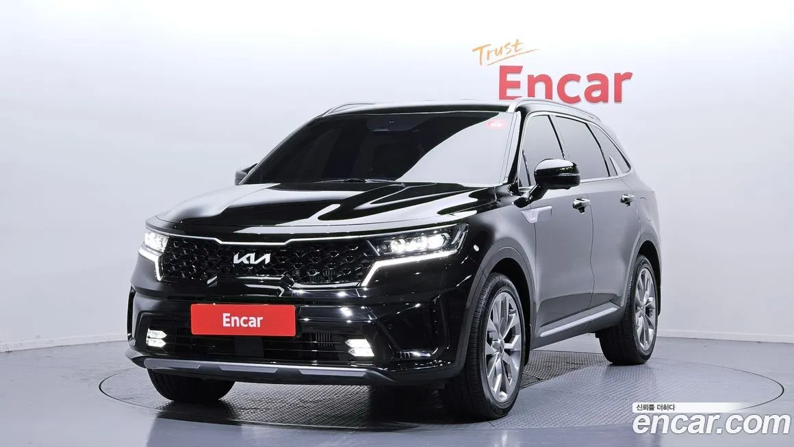 Kia Sorento — фото 1