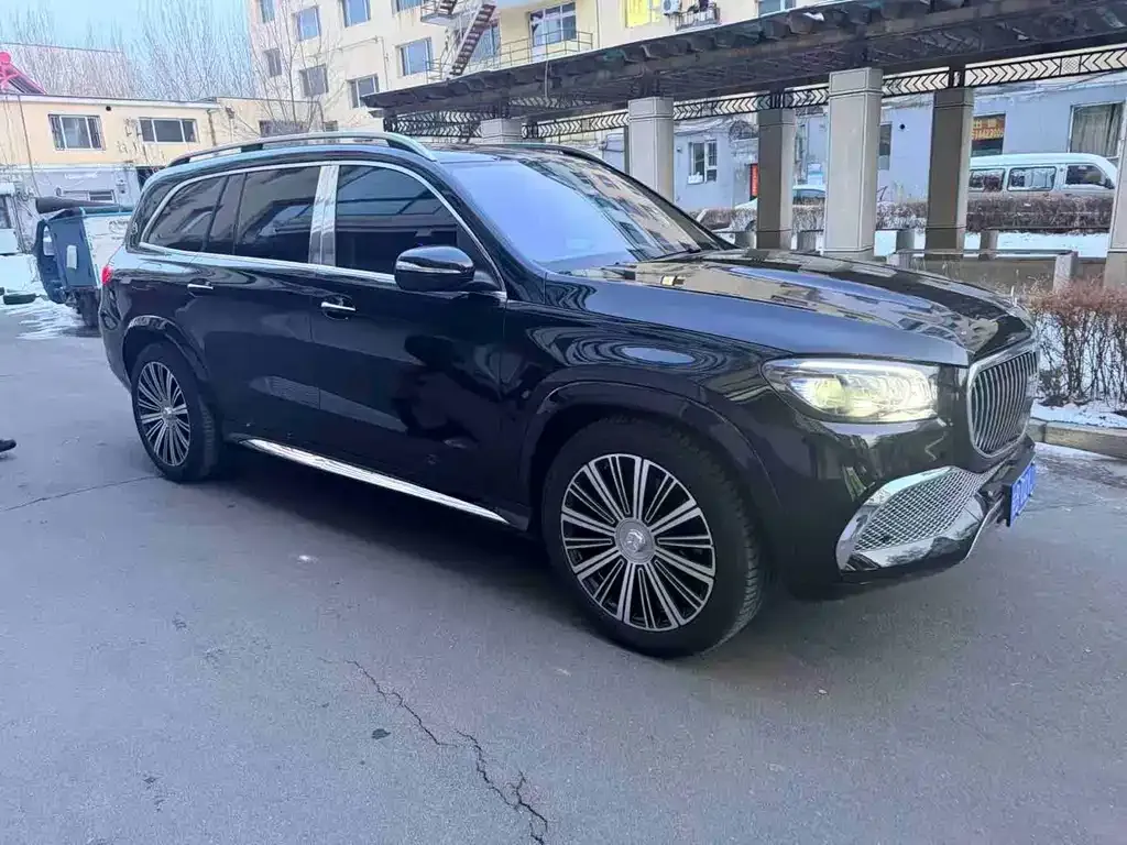 Mercedes-Benz GLS — фото 1