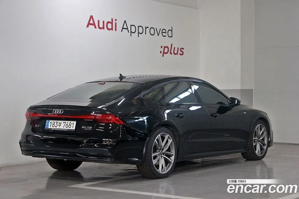 Audi A7 — фото 9