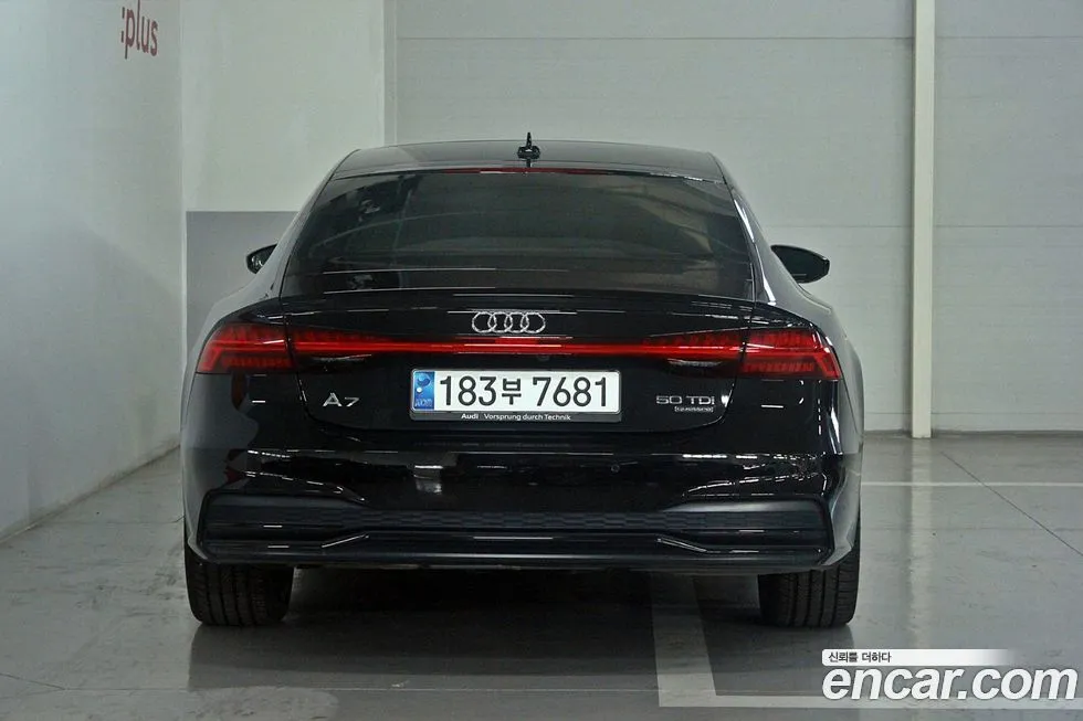 Audi A7 — фото 5