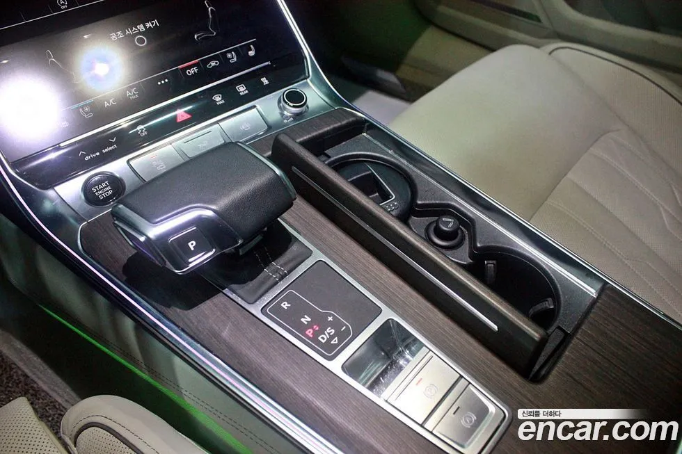 Audi A7 — фото 10