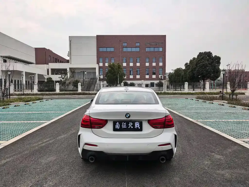 BMW 1 Series — фото 10