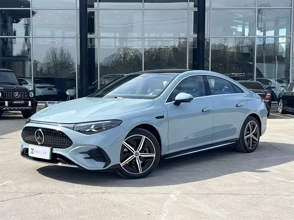 Mercedes-Benz CLA PHEV — фото 1