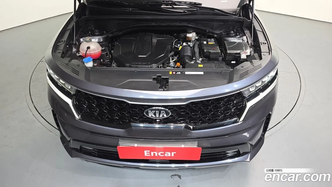 Kia Sorento — фото 5
