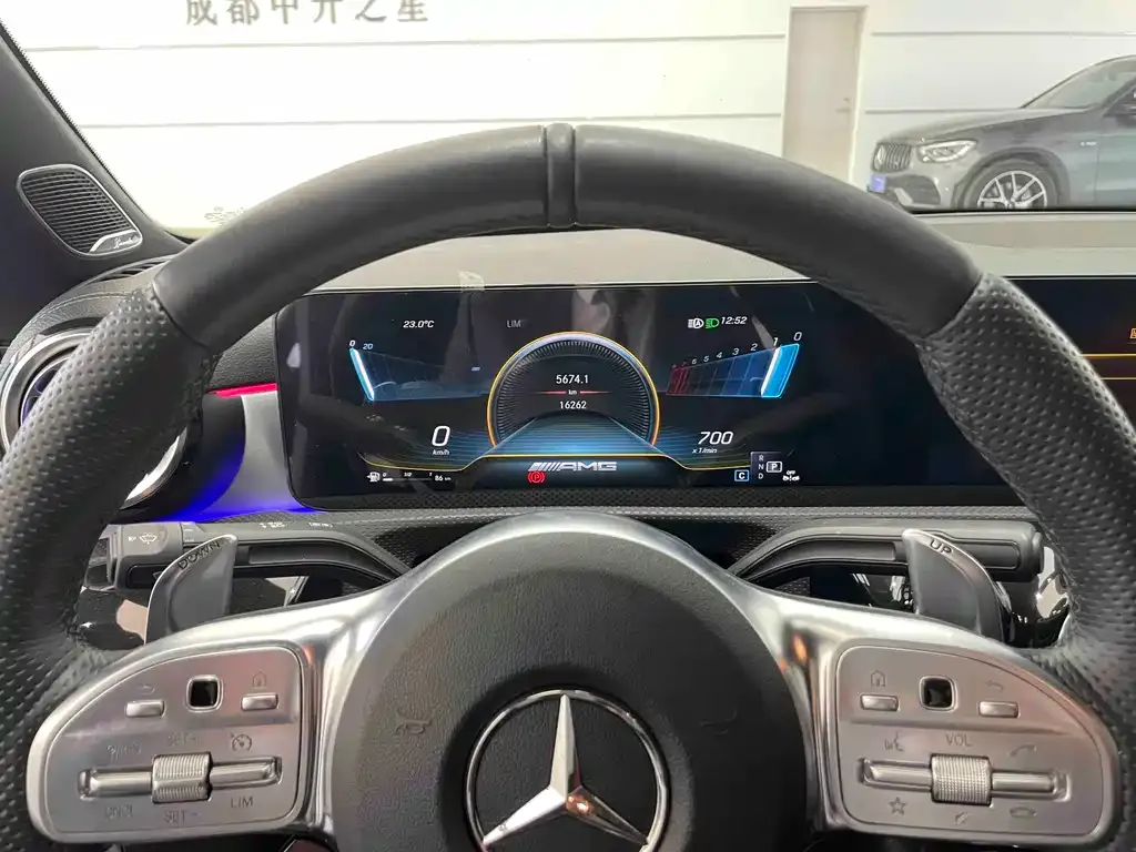 Mercedes-Benz CLA AMG — фото 4