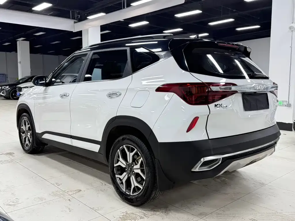Kia KX3 — фото 5