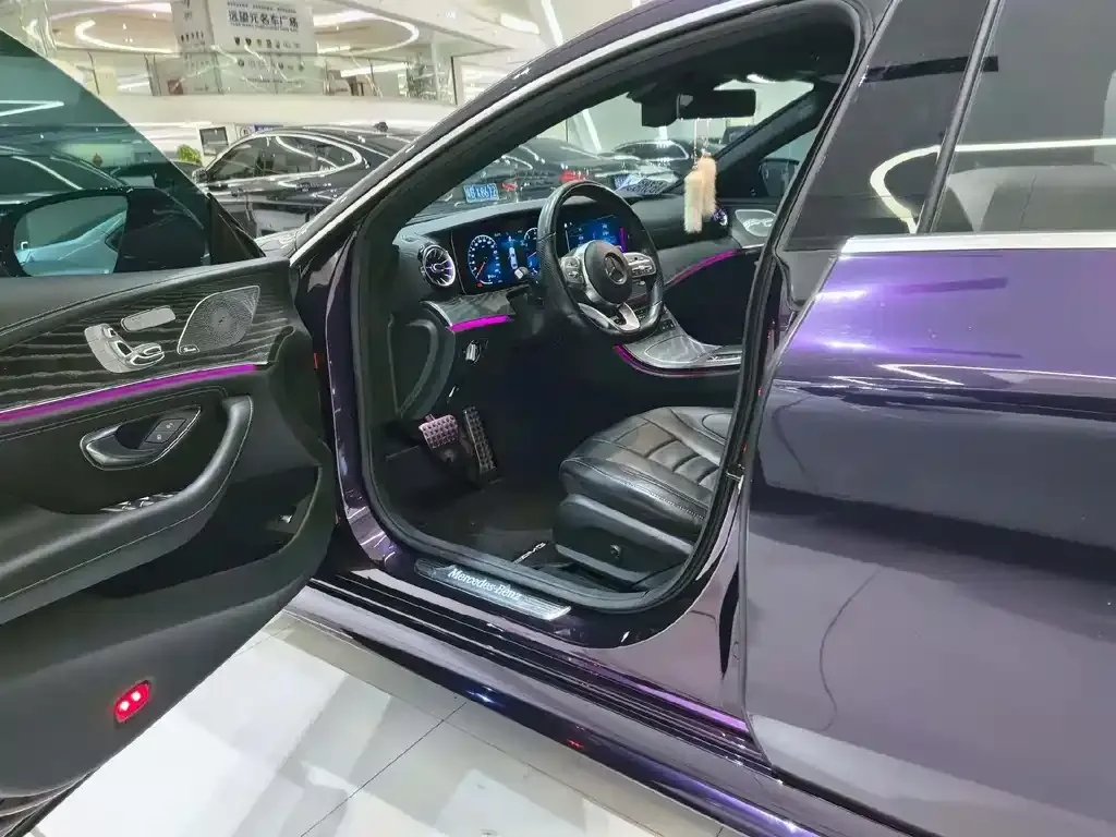 Mercedes-Benz CLS — фото 5