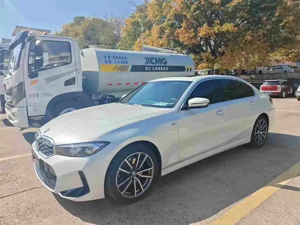 BMW 3 Series — фото 1