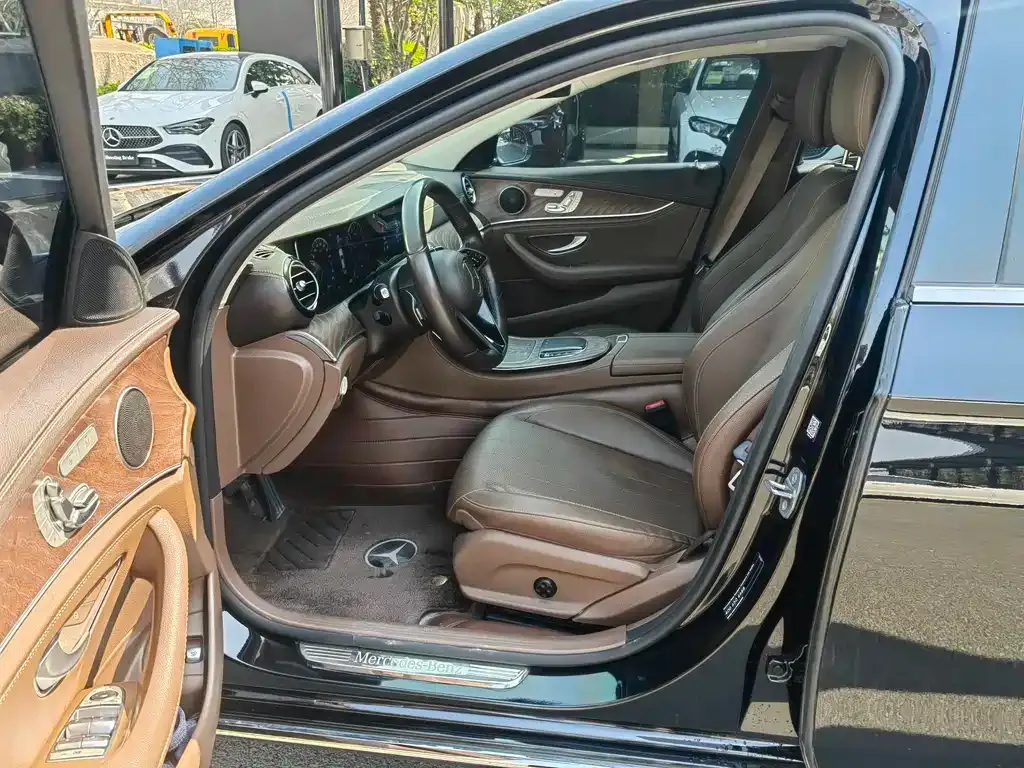 Mercedes-Benz E-Class New Energy — фото 5