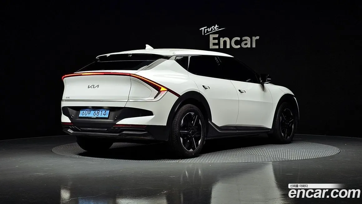 Kia EV6 — фото 3