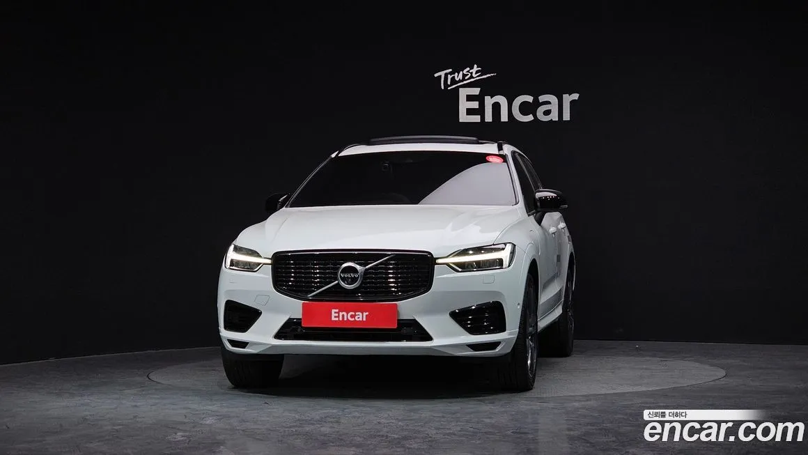 Volvo XC60 — фото 3