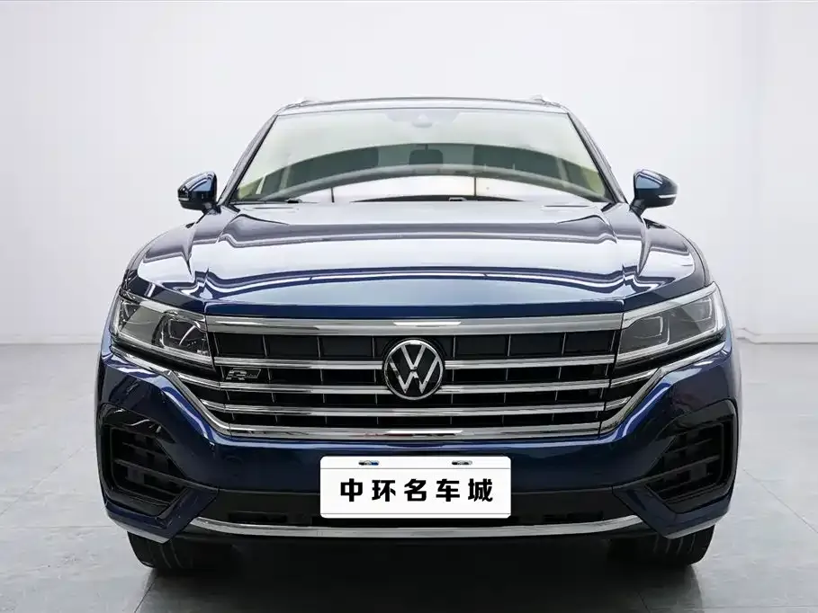 Volkswagen Touareg — фото 2