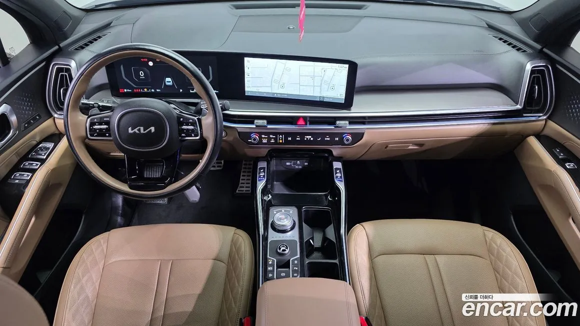 Kia Sorento — фото 6