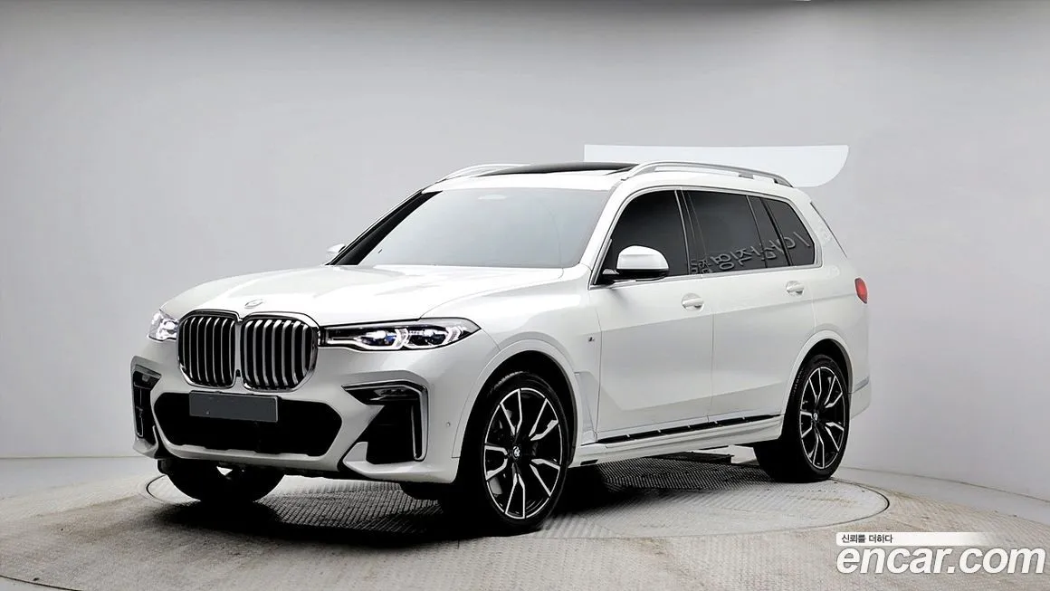 BMW X7 — фото 1