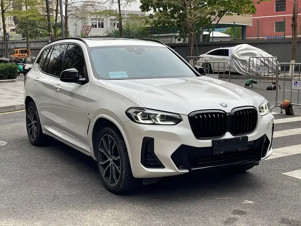 BMW X3 — фото 10