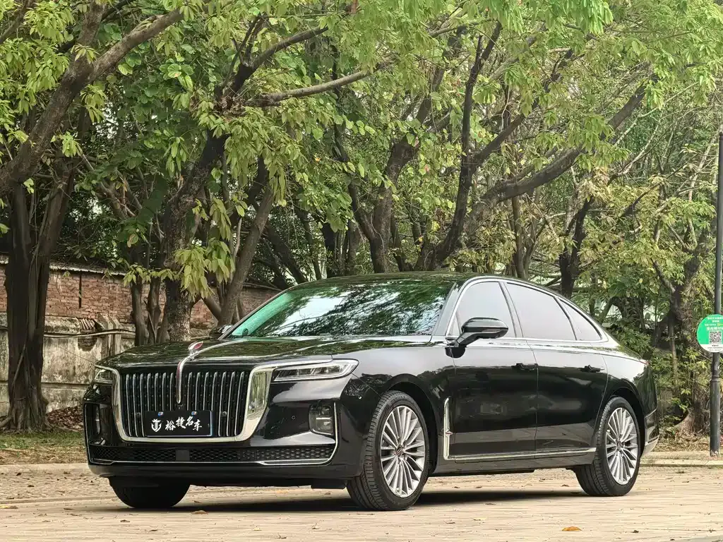 Hongqi H9 — фото 1