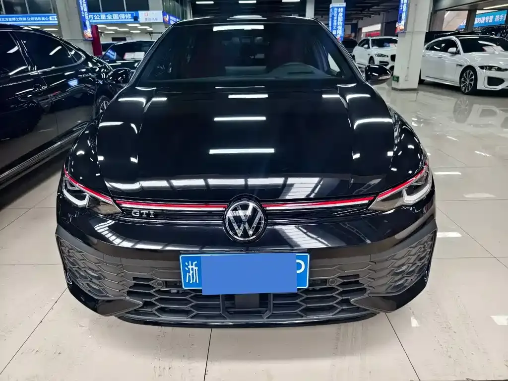 Volkswagen Golf GTI — фото 2