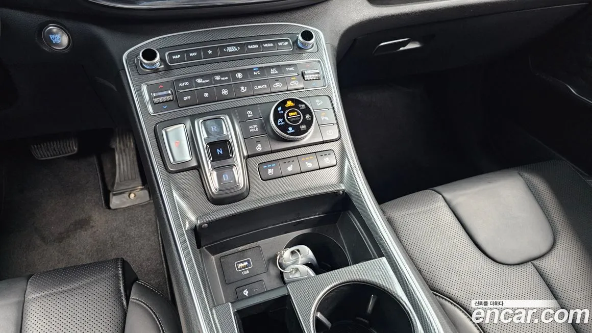 Hyundai Santafe — фото 8