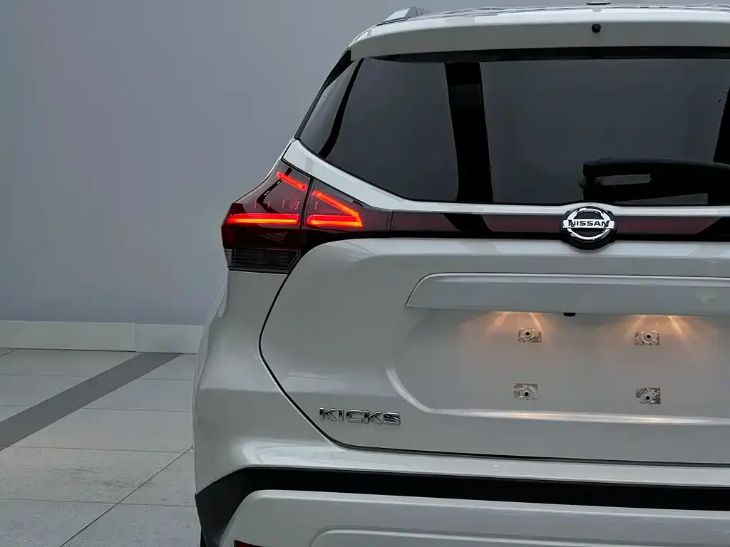 Nissan Kicks — фото 6