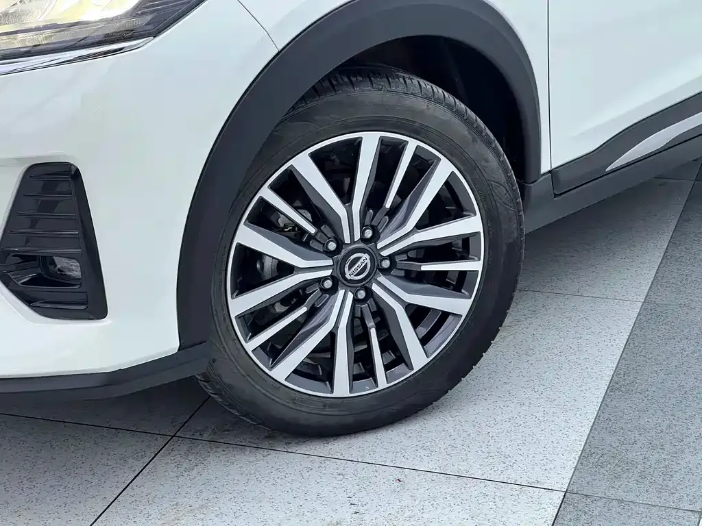Nissan Kicks — фото 7