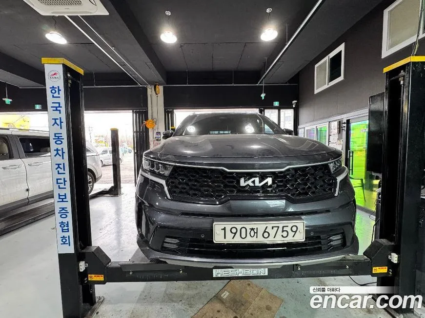 Kia Sorento — фото 1