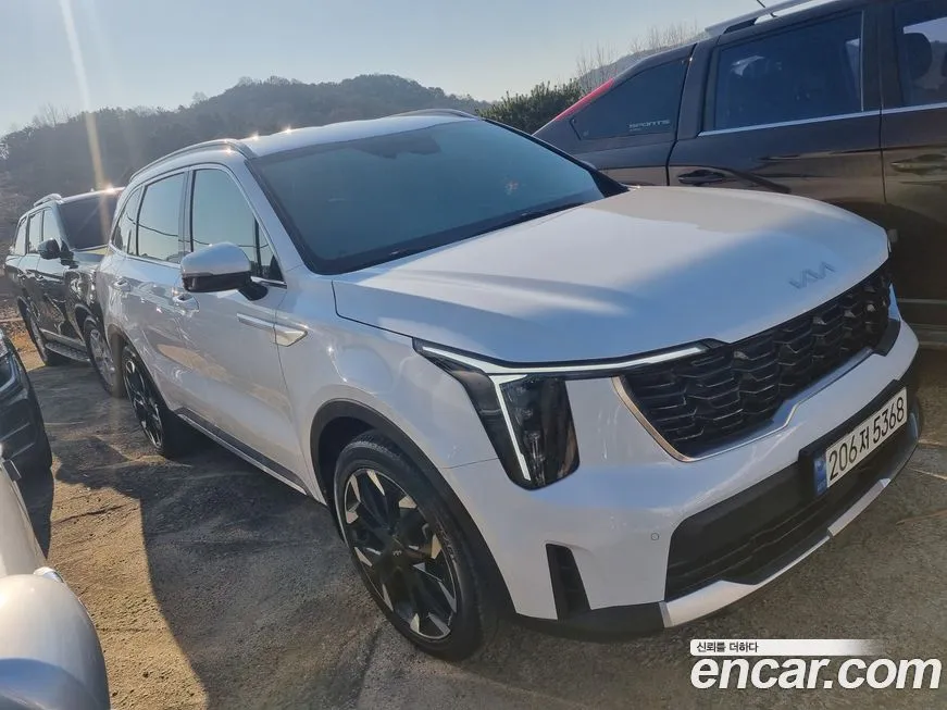Kia Sorento — фото 3