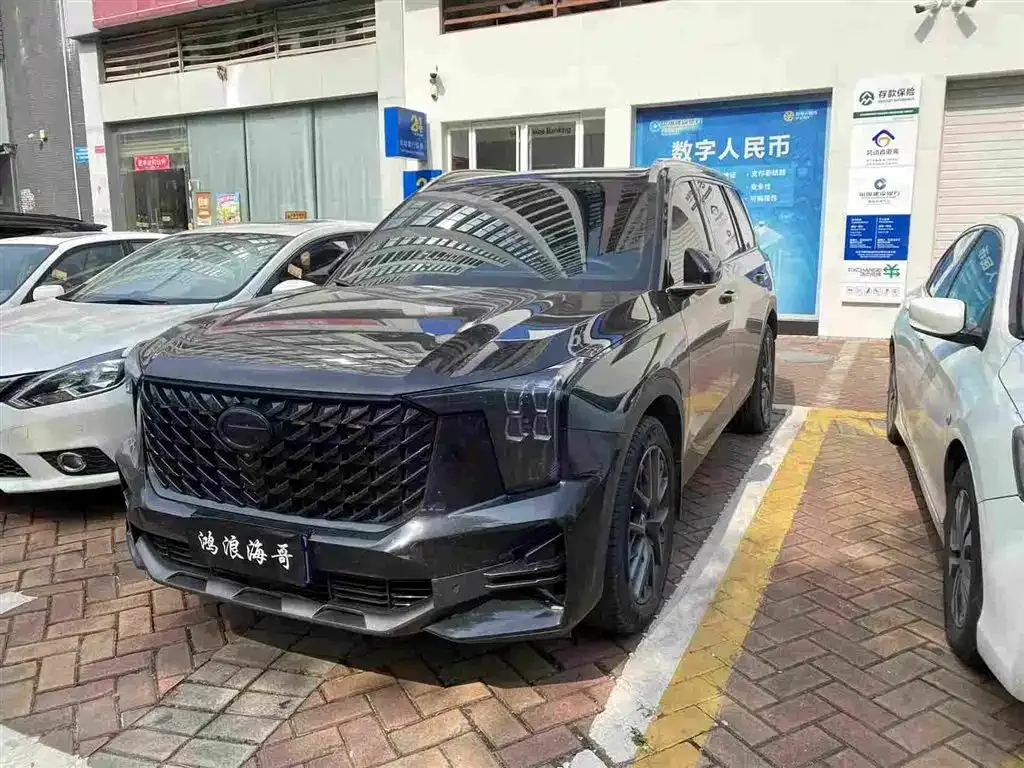 GAC Motor Trumpchi GS8 — фото 1
