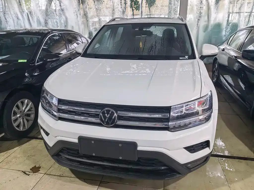 Volkswagen Tharu — фото 4
