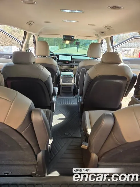 Kia Carnival — фото 3