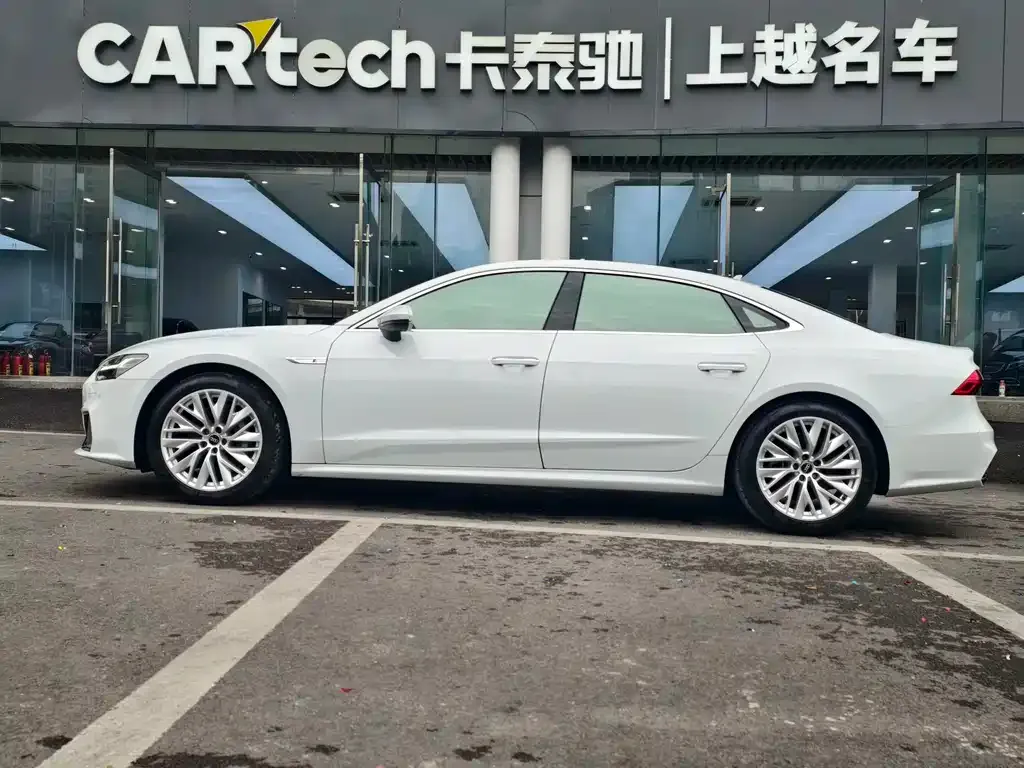 Audi A7L — фото 4