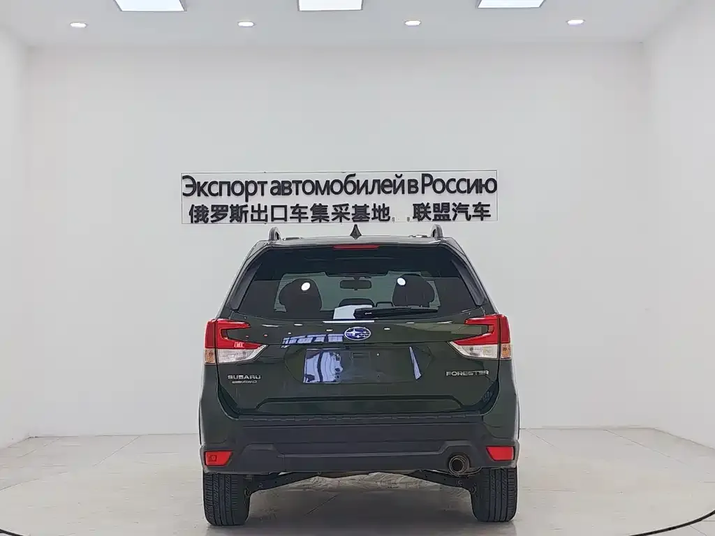 Subaru Forester — фото 3