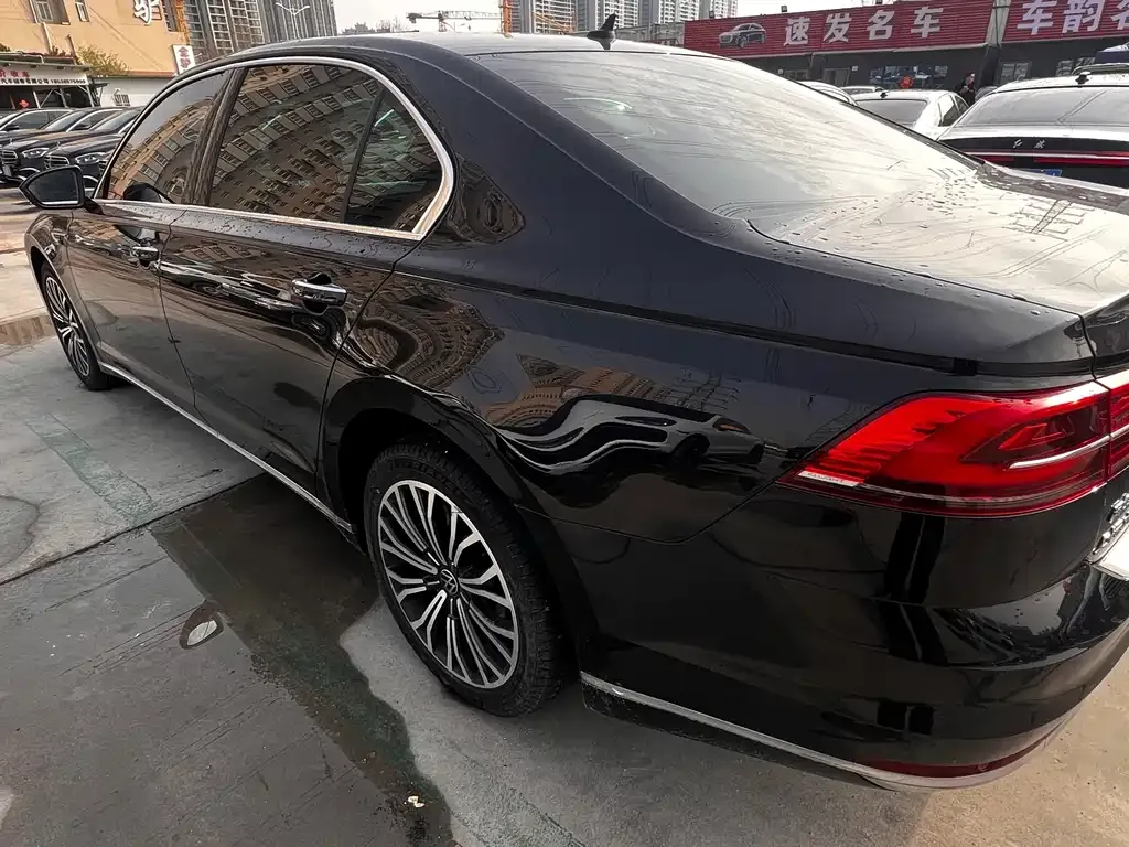 Volkswagen Phideon — фото 8