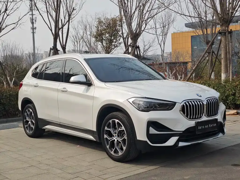BMW X1 — фото 9